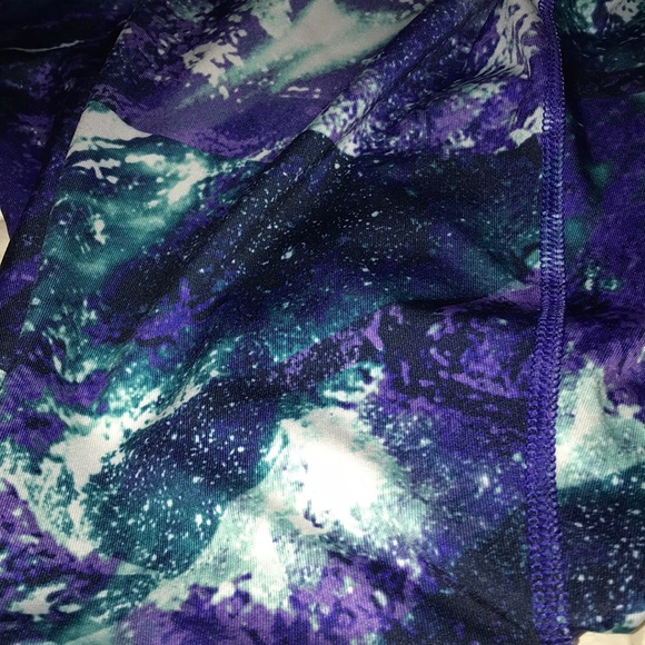 Yoga pants - Picture 2 of 2